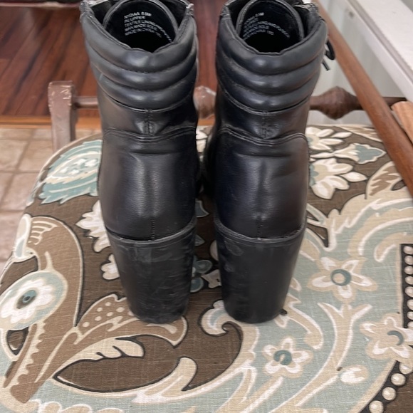 Steve Madden combat boots - Picture 3 of 14